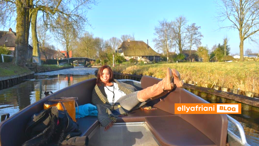 paket tour belanda giethoorn