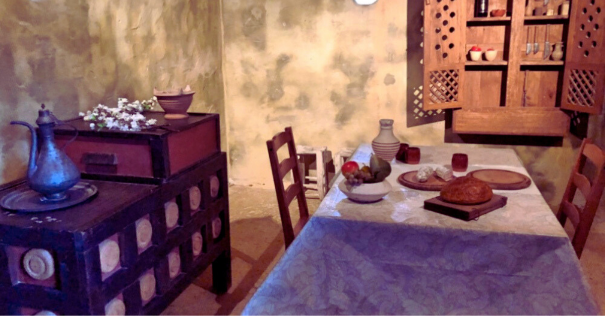 Nama lamanya memang “Taman Orientalis,” tapi esensinya tetap sama—sebuah tempat di mana kita bisa menjelajah kebudayaan kuno dari Timur Tengah