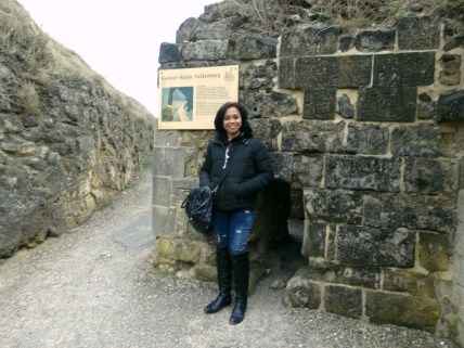 Kastil Ruine Valkenburg Belanda - IndoHolland Tours