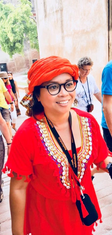 Aku berlibur ke India, mengunjungi Taj Mahal