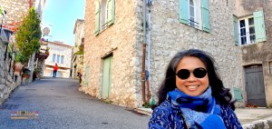 Gourdon IndoHolland Tours