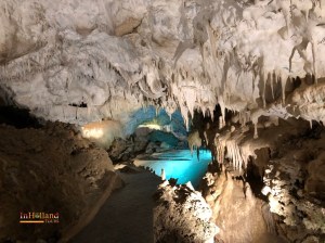 Goa Alepotrypa Yunani, Eropa