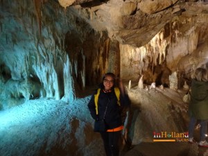 Goa Alepotrypa Yunani, Eropa