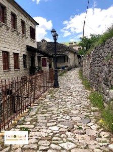 Desa Tsopela Tzoumerka, Yunani Eropa