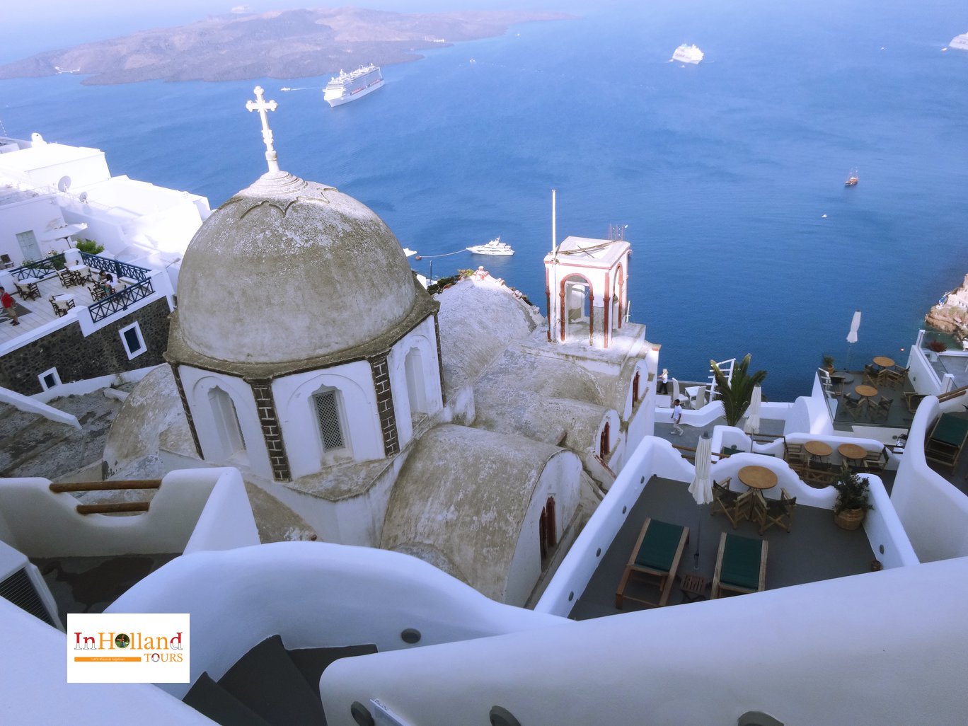 Liburan mewah di Yunani Santorini