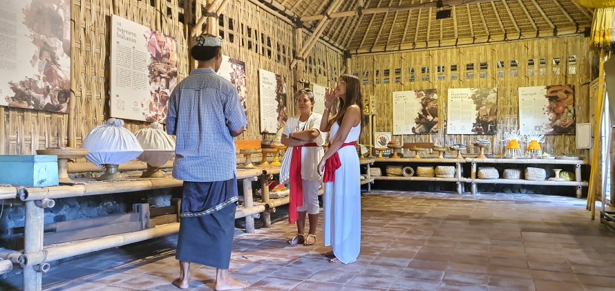 pelajaran hidup bali