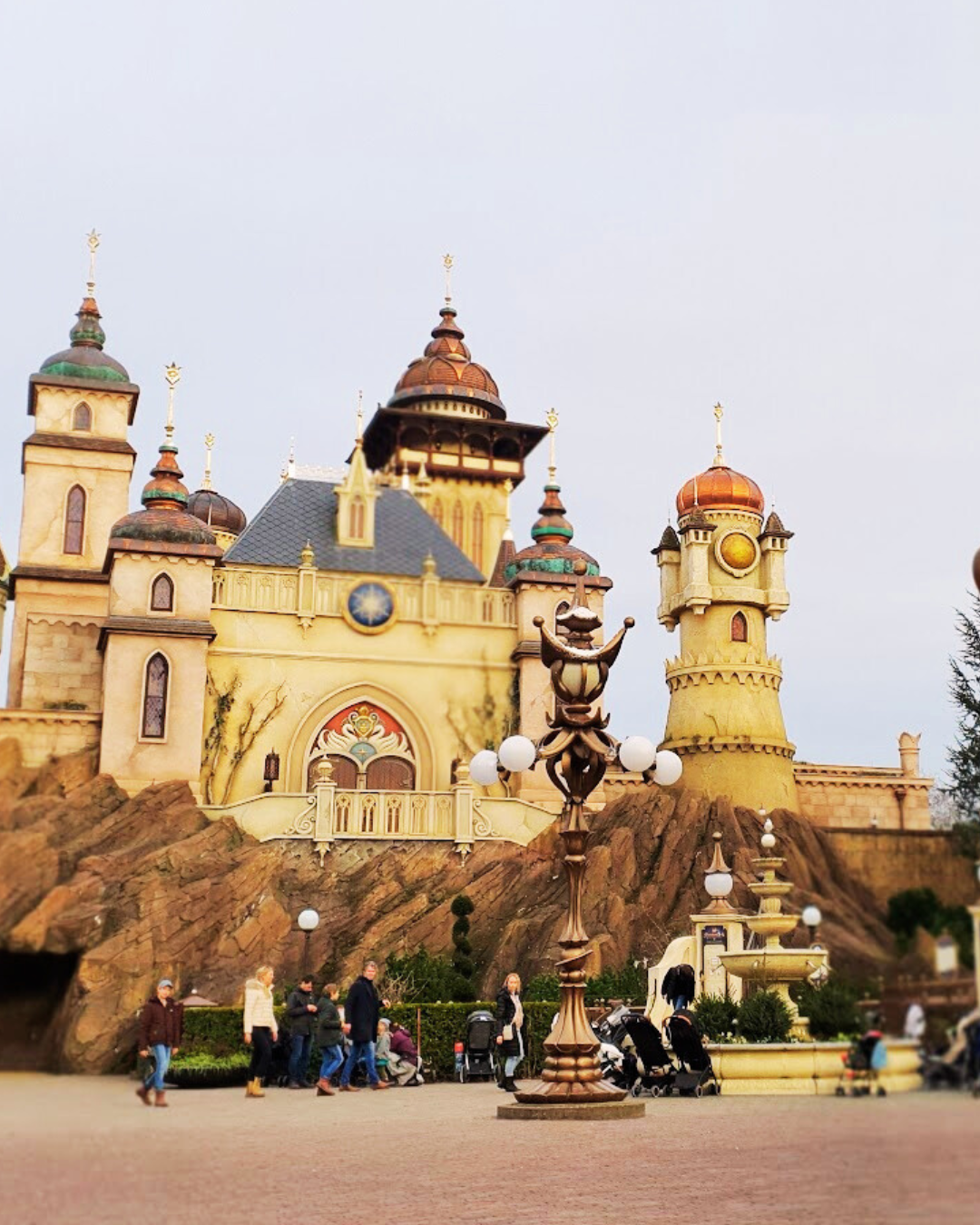 Rencanakan liburan keluarga yang tak terlupakan dengan destinasi seru