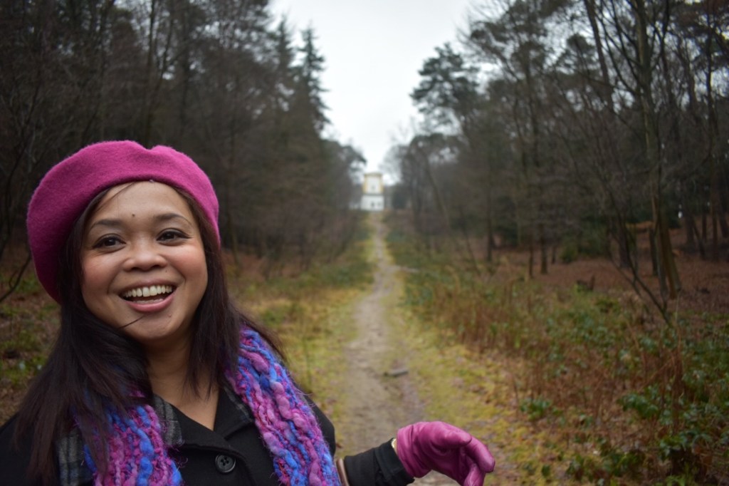 Elly Afriani - Pemandu Wisata Indonesia di Belanda