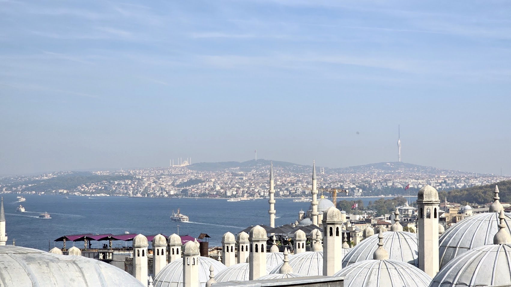 solo traveling ke Turki Keyword pendukung: itinerary Turki 5 hari, wisata Istanbul, pengalaman sholat di masjid Suleymaniye, Bosphorus cruise, tempat wisata Turki terkenal